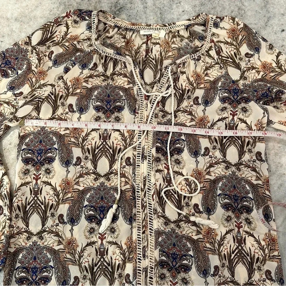 Anthropologie Meadow Rue Myrtle Peasant Blouse Cream Floral Paisley Size XS - Picture 11 of 12